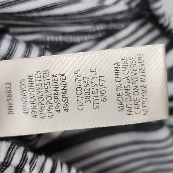 Max studio black and white striped top blouse small - Picture 4 of 6